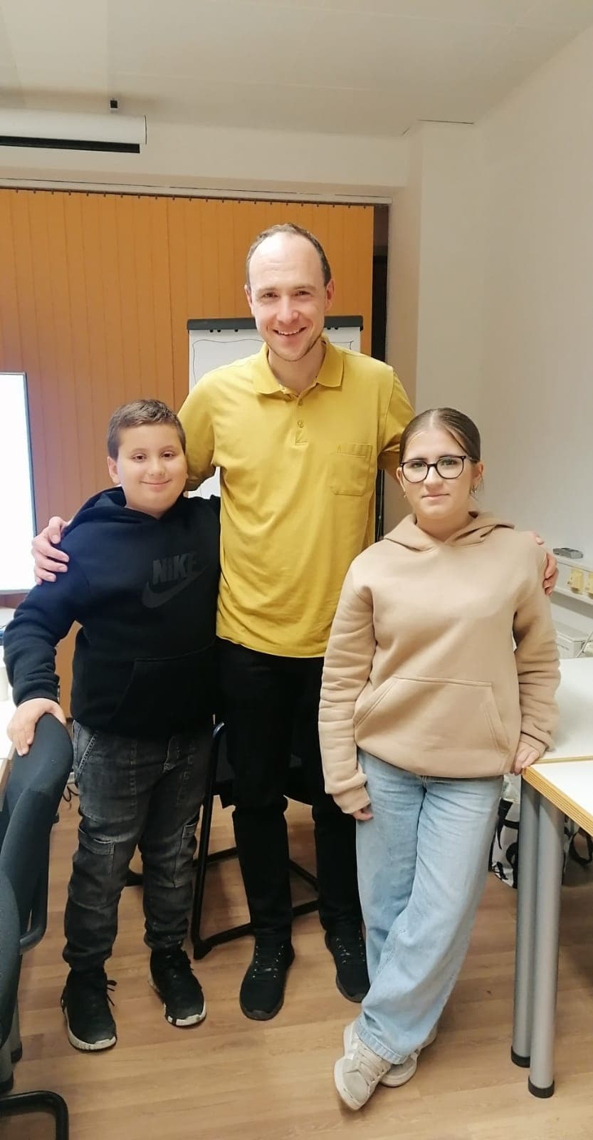Manuel Stelzl im Workshop mit Jugendlichen